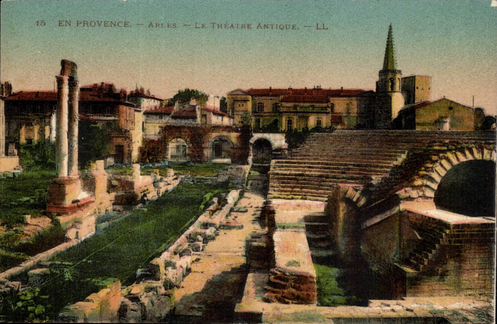 Arles - En Provence - Le Theatre Antique - CPA 
