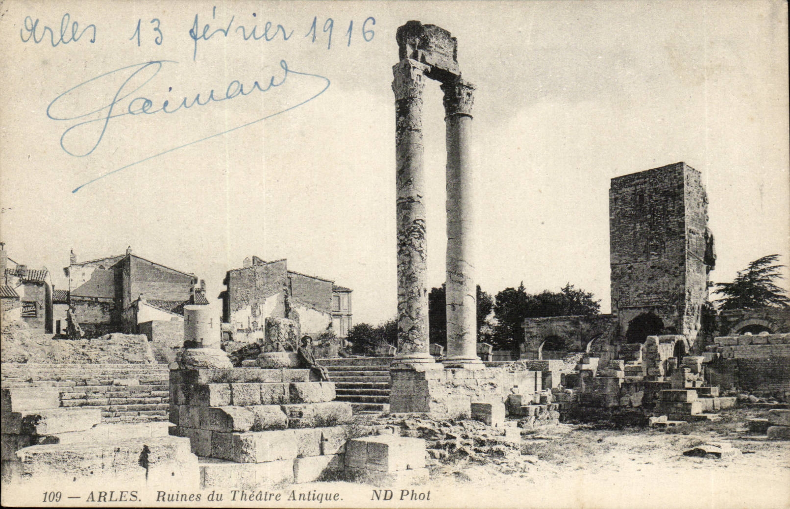 Arles - Ruines du Theatre Antique - CPA 