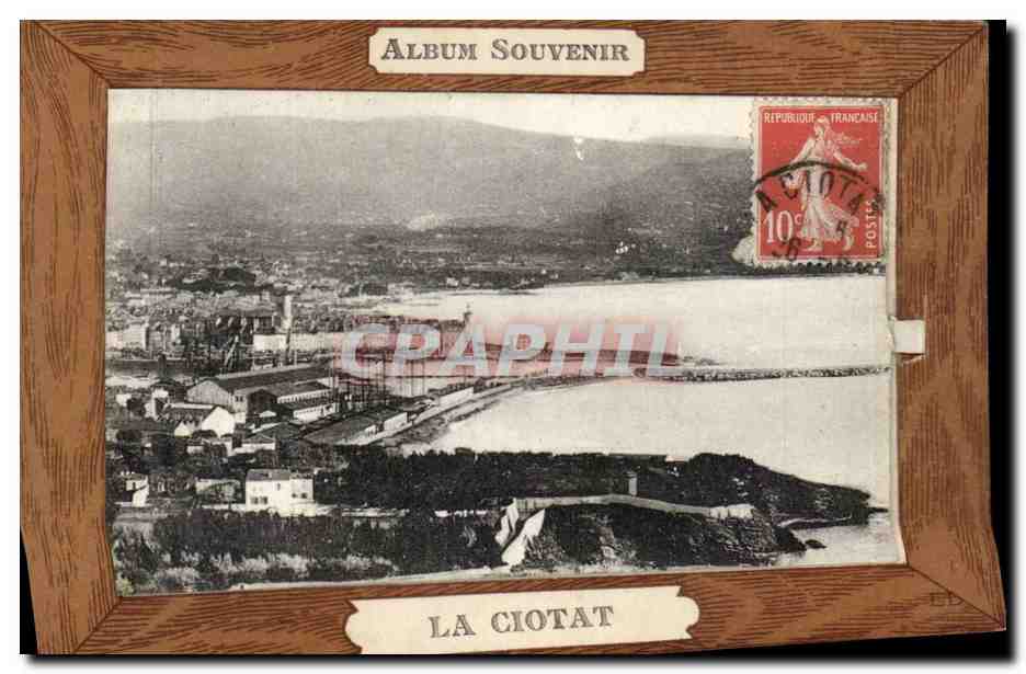 La Ciotat — vista aerea del porto e delle installazioni — Album Souvenir, editore non visibile