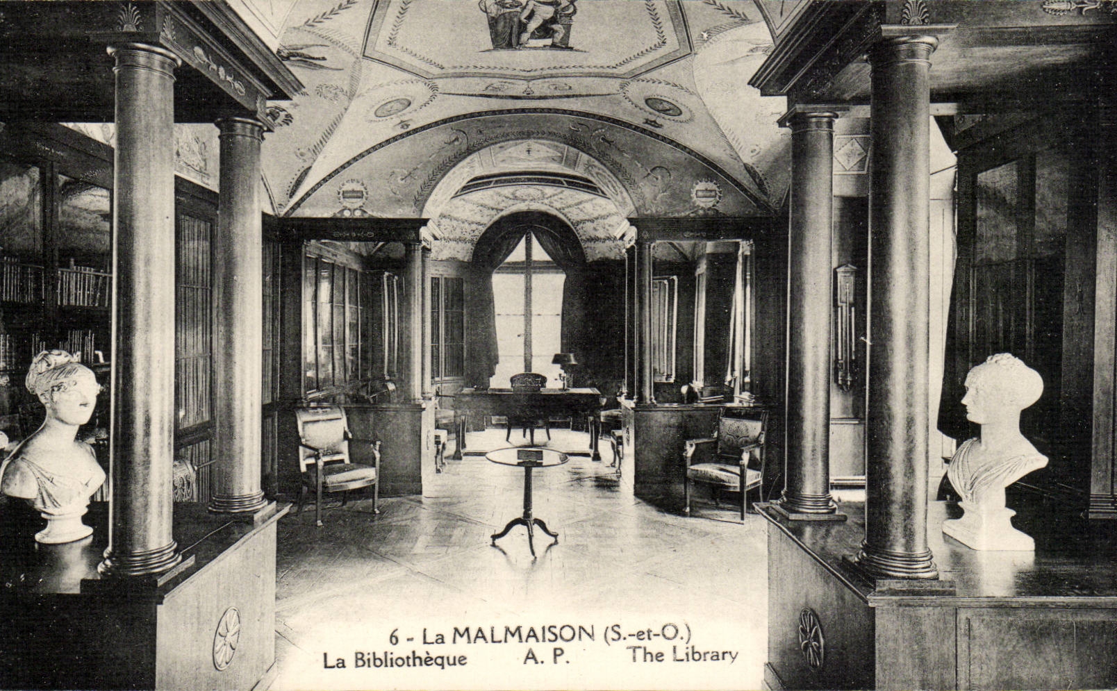 Malmaison - Le Salon de Billard et les tapasseries des Gobelins - CPA 