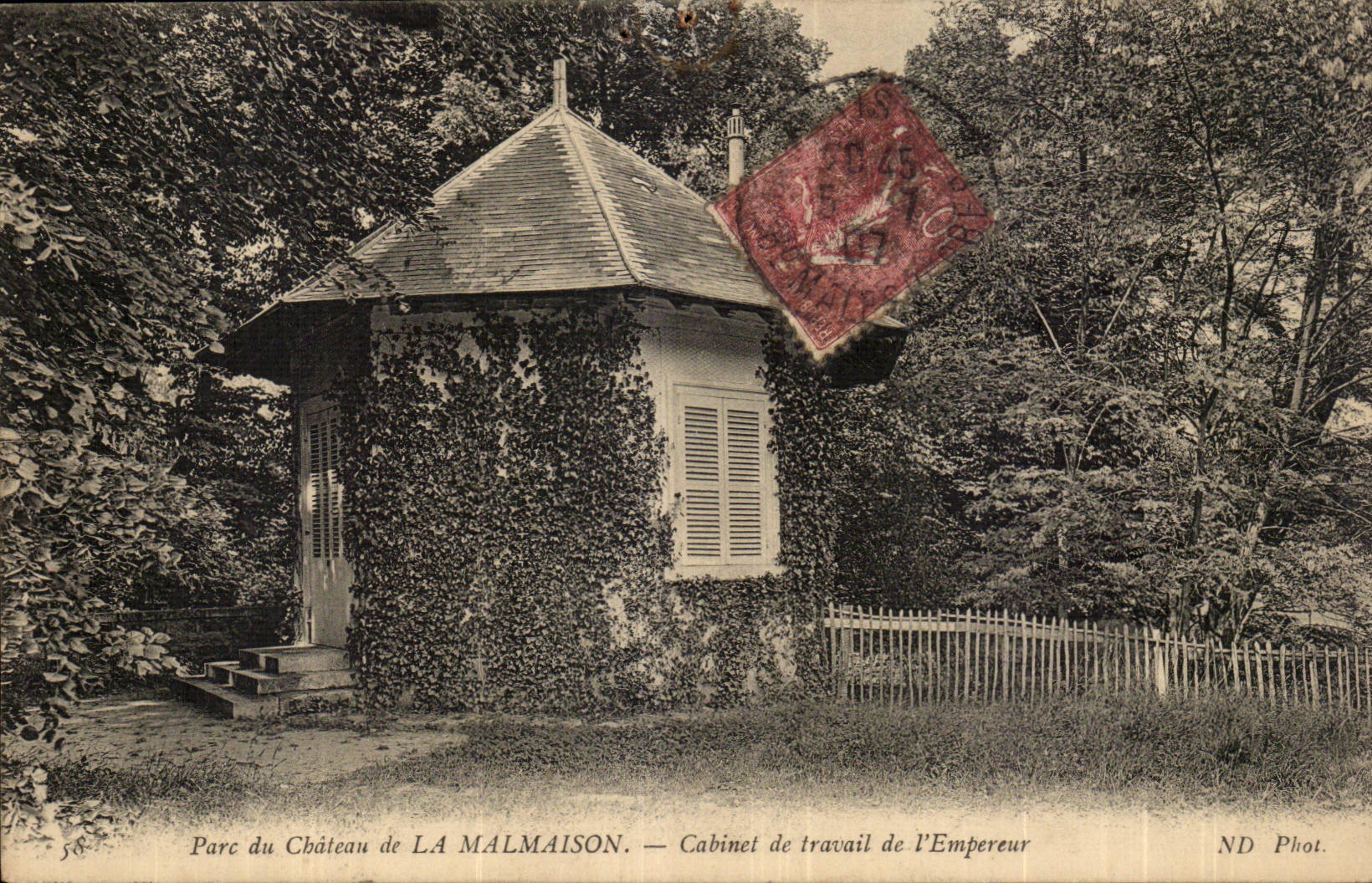 Malmaison - Chateau - Parc - Cabinet du Travail de L'Empereur Napoleon - CPA 