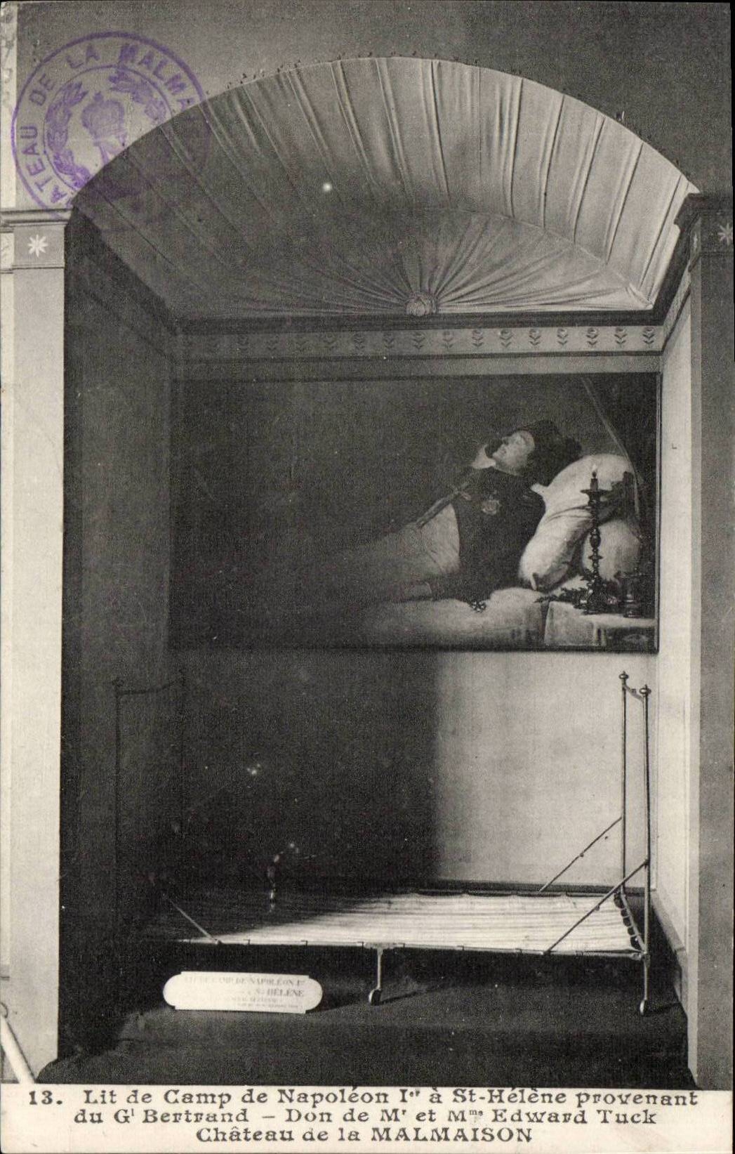 Rueil Malmaison - Napoleon Lit de Camp de Napoleon 1 a St Helene provenant du G Bertrand Don de Edwaed Tuck- CPA 