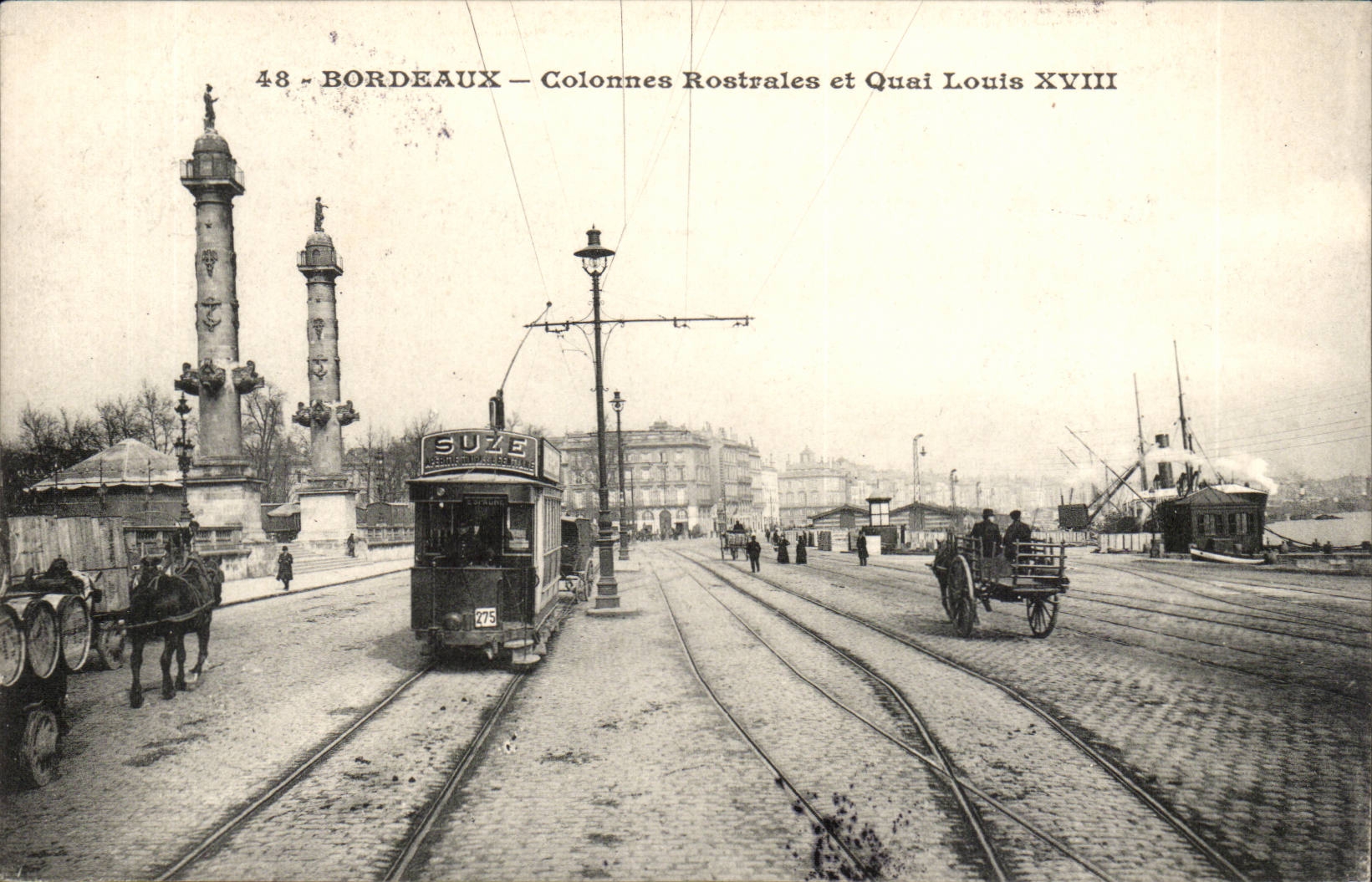 Bordeaux — Colonnes Rostrales et Quai Louis XVIII — Suze