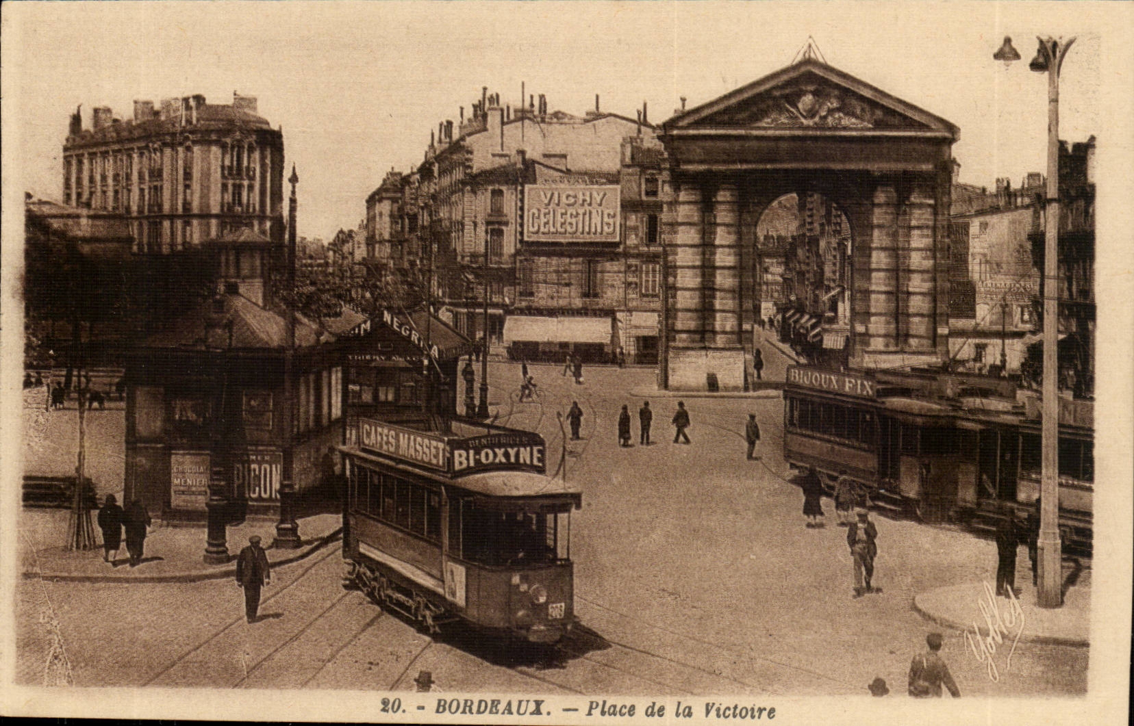 Bordeaux - Place de la Victoire - CPA 