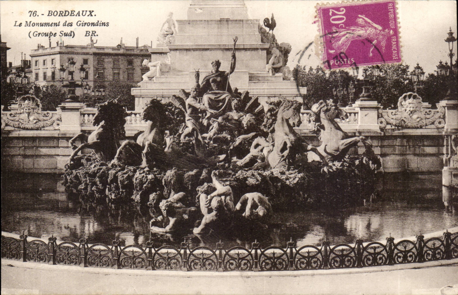 Bordeaux - Le Monument des Girondins - CPA 