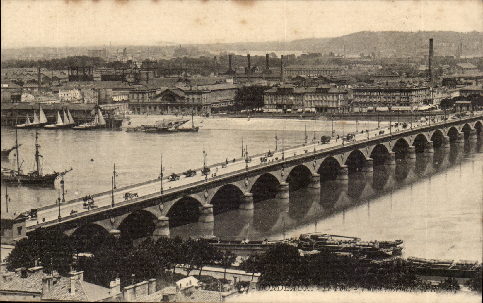 Bordeaux - pont et bateau - CPA 
