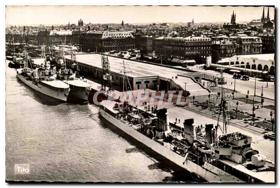 Port de Bordeaux — vue aérienne — Tito