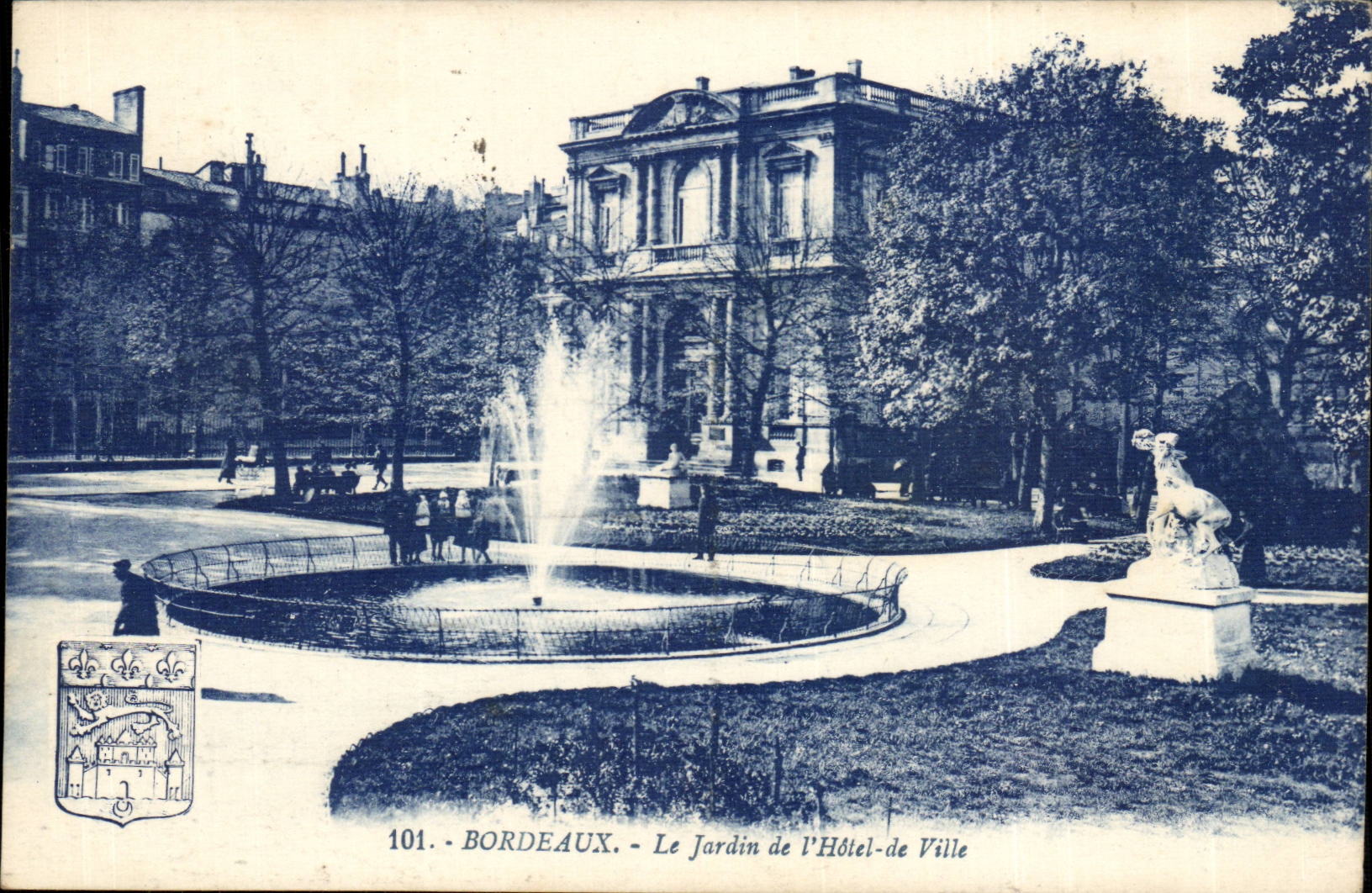 Bordeaux - Le Jardin de l'hotel de Ville - CPA 