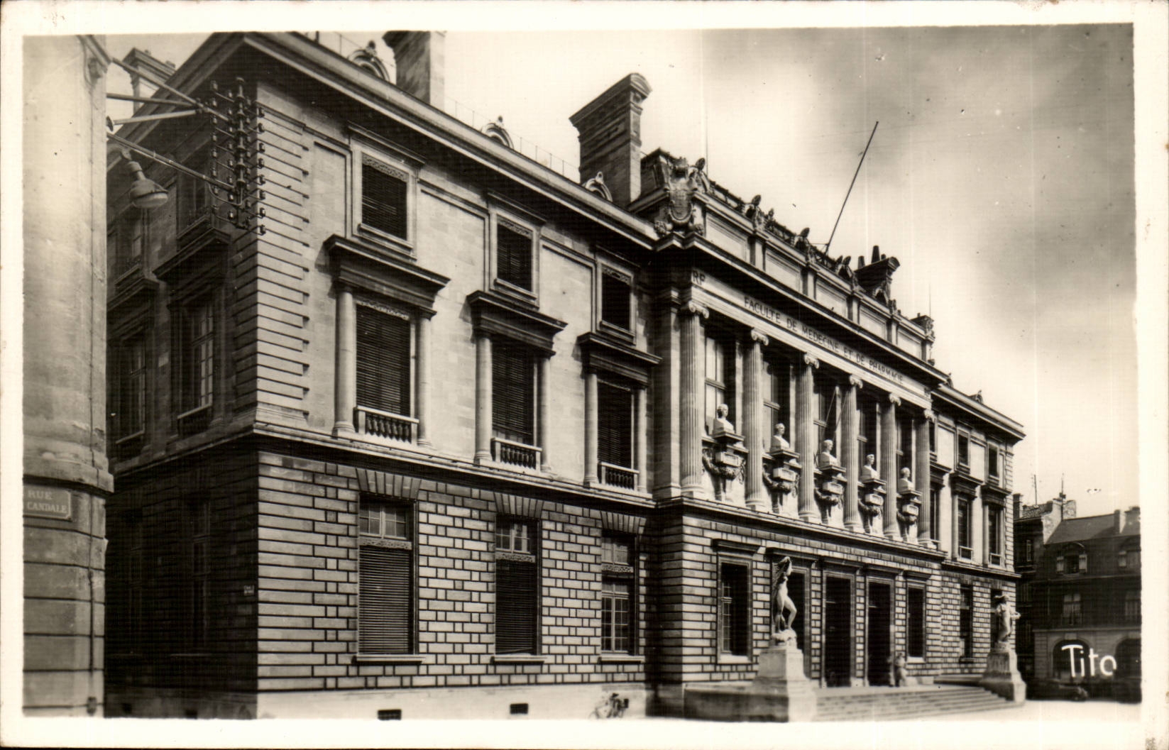Bordeaux - La Faculte de Medecine et de Phamacie - CPA 