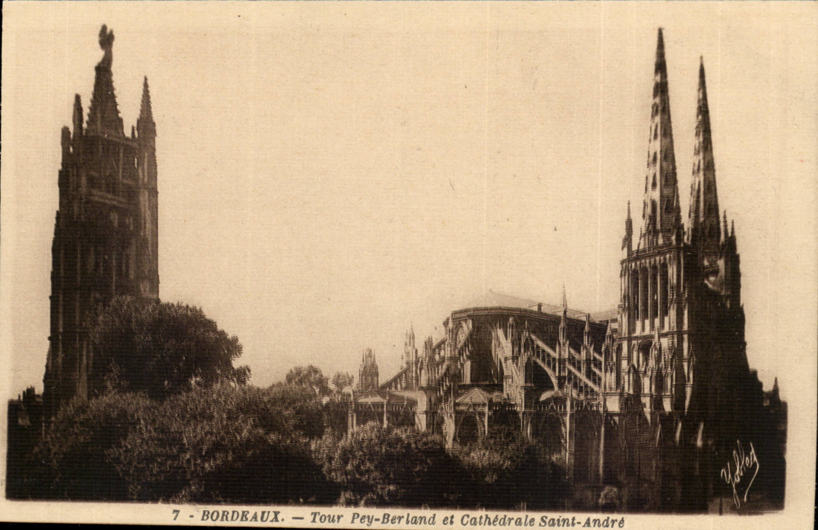 Bordeaux - Tour Pey Berland et Cathedrale Saint Andre - CPA 