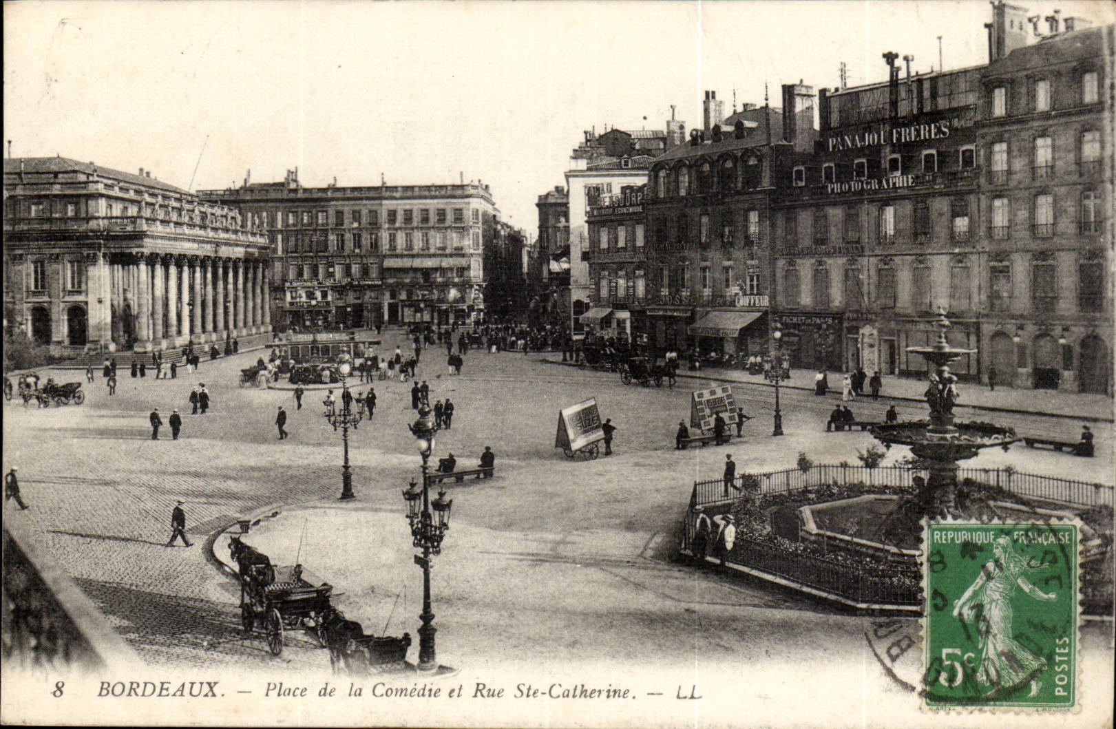Bordeaux - Place de la Comedie et Rue Ste Catherine - CPA 