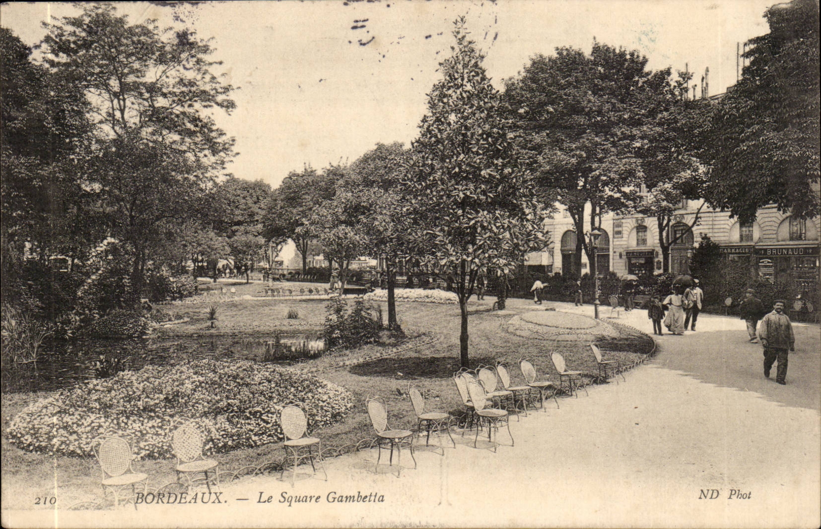 Bordeaux — Le Square Gambetta — ND Phot