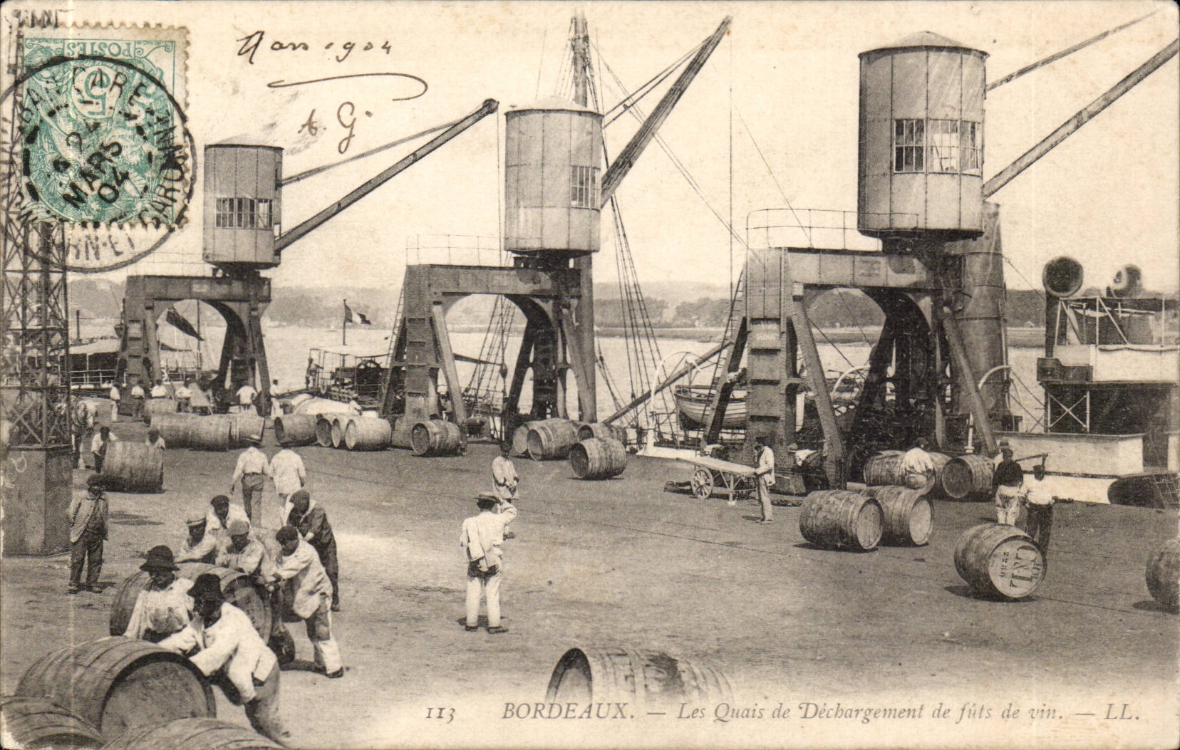 Bordeaux — Los Muelles de Descarga de Barriles de Vino — LL.