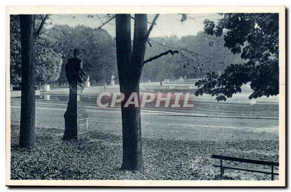 Saint Cloud CPA Dans le parc en automne