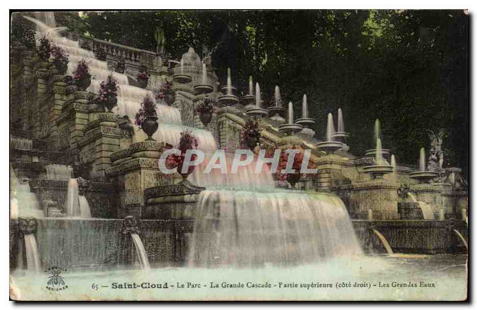 Saint Cloud CPA le parc La grande cascade Partie superieure Les grandes eaux