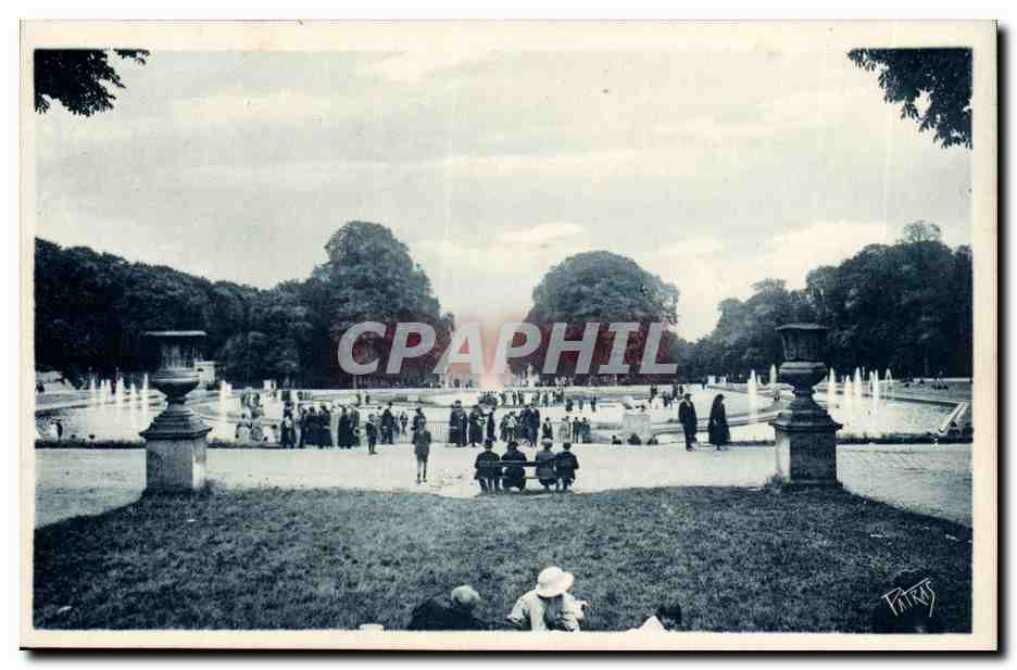 Saint Cloud CPA Le parc Bassin des 24 jets