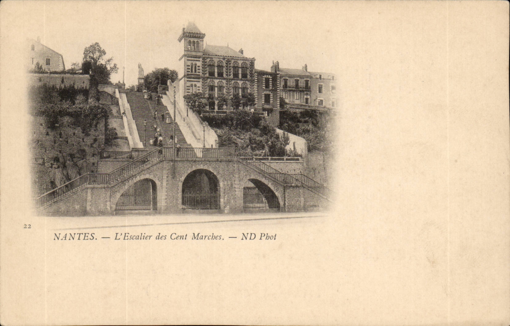 Nantes CPA Escalier des cent marches
