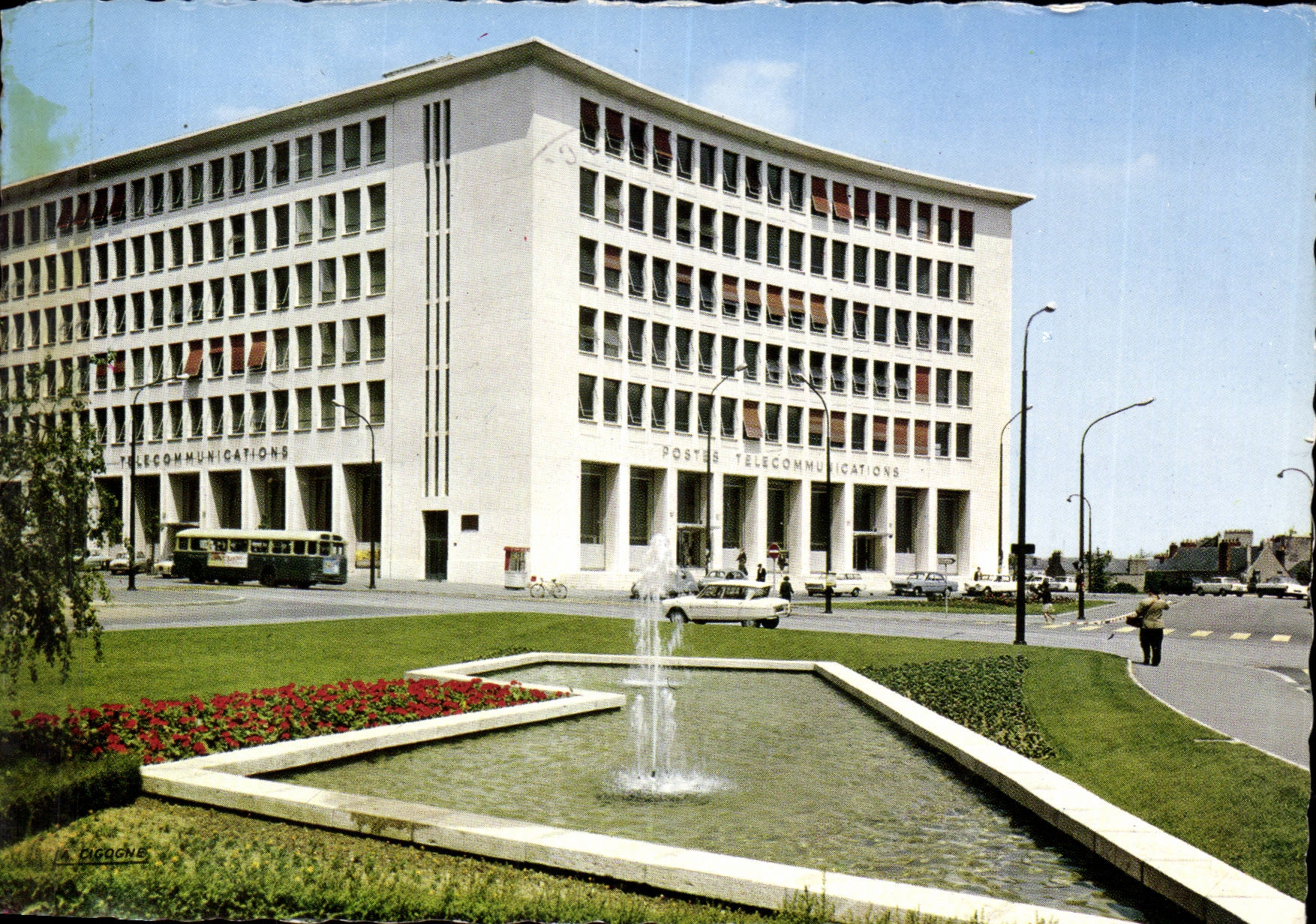 Nantes CPM La poste