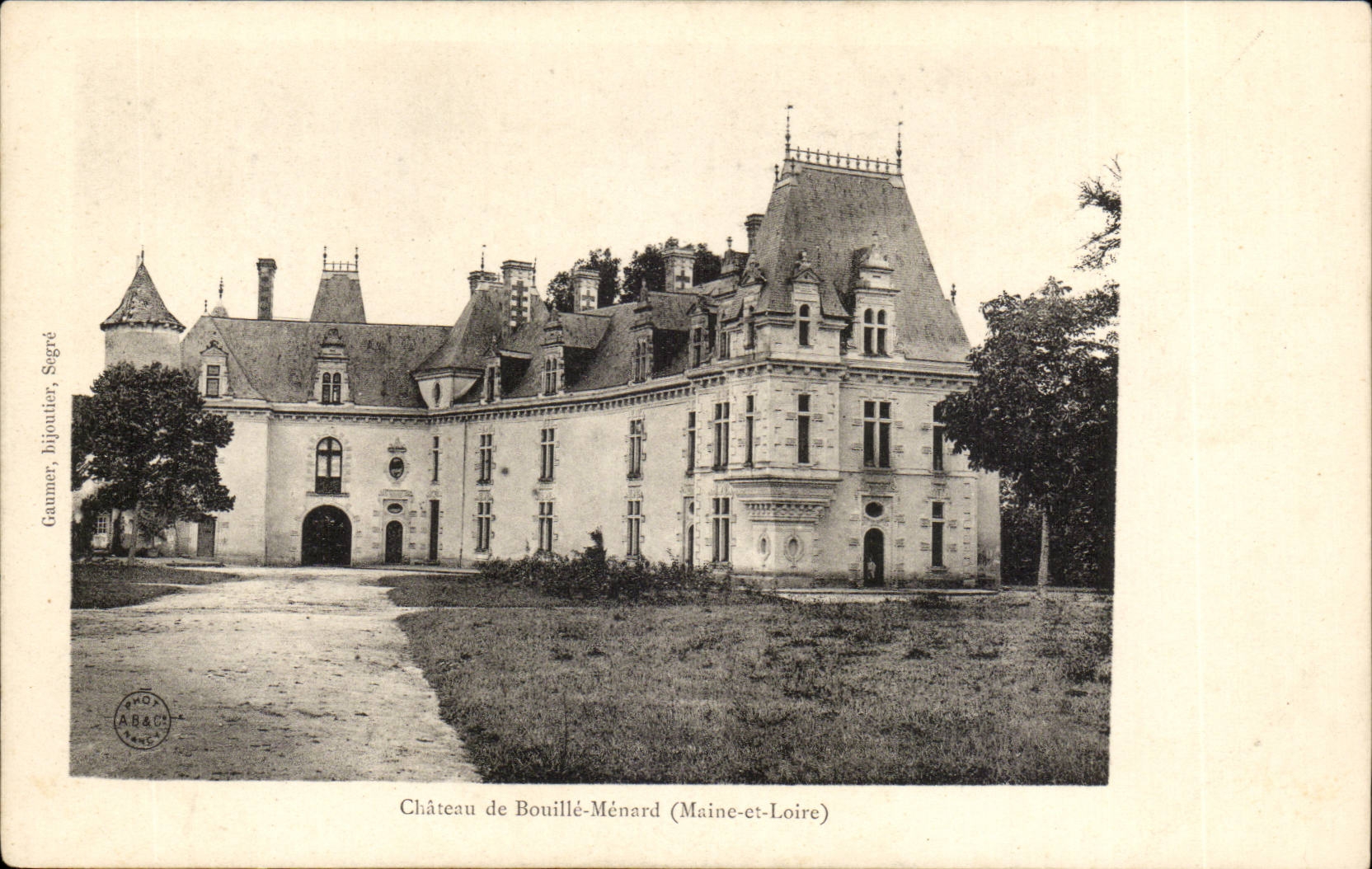 Chateau de Bouille Menard CPA