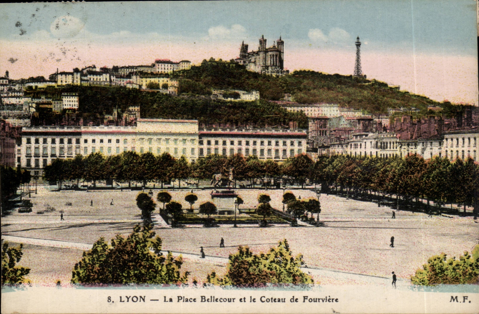 Lyon CPA LA place Bellecourt et le coteau de Fourviere