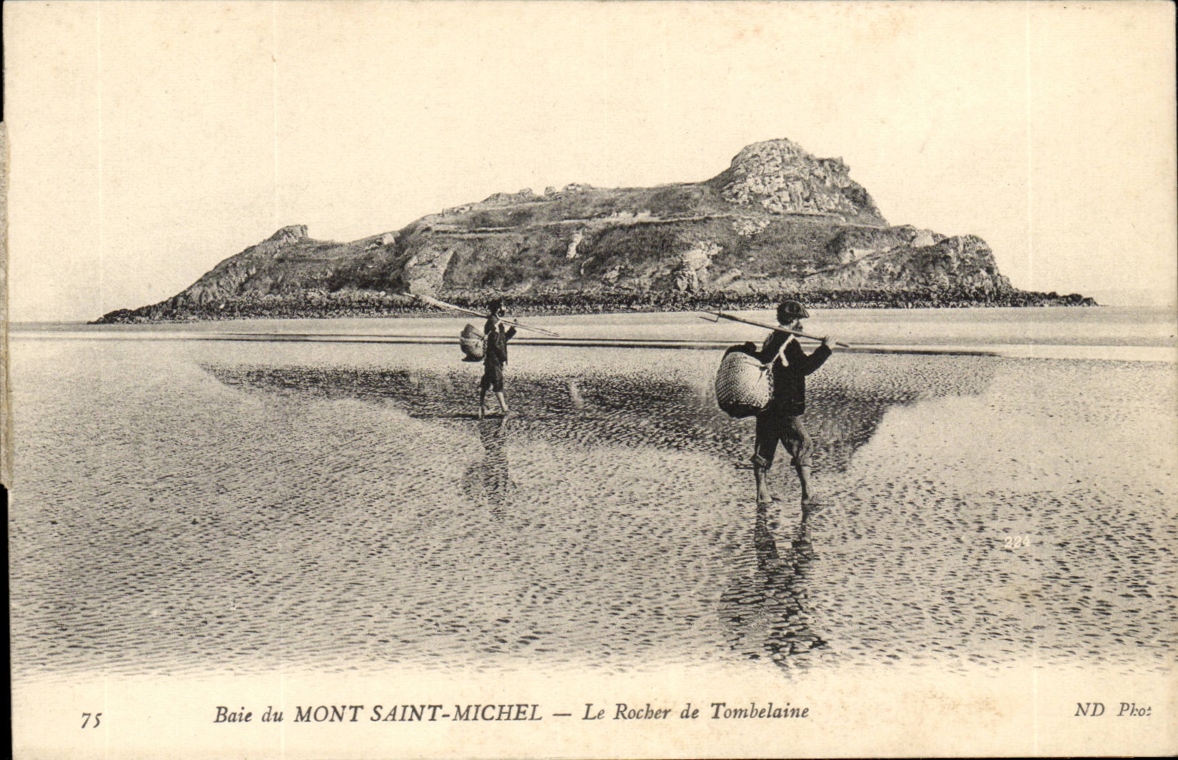 Bahía del MONT SAINT-MICHEL — El Rocher de Tombelaine — ND Photo