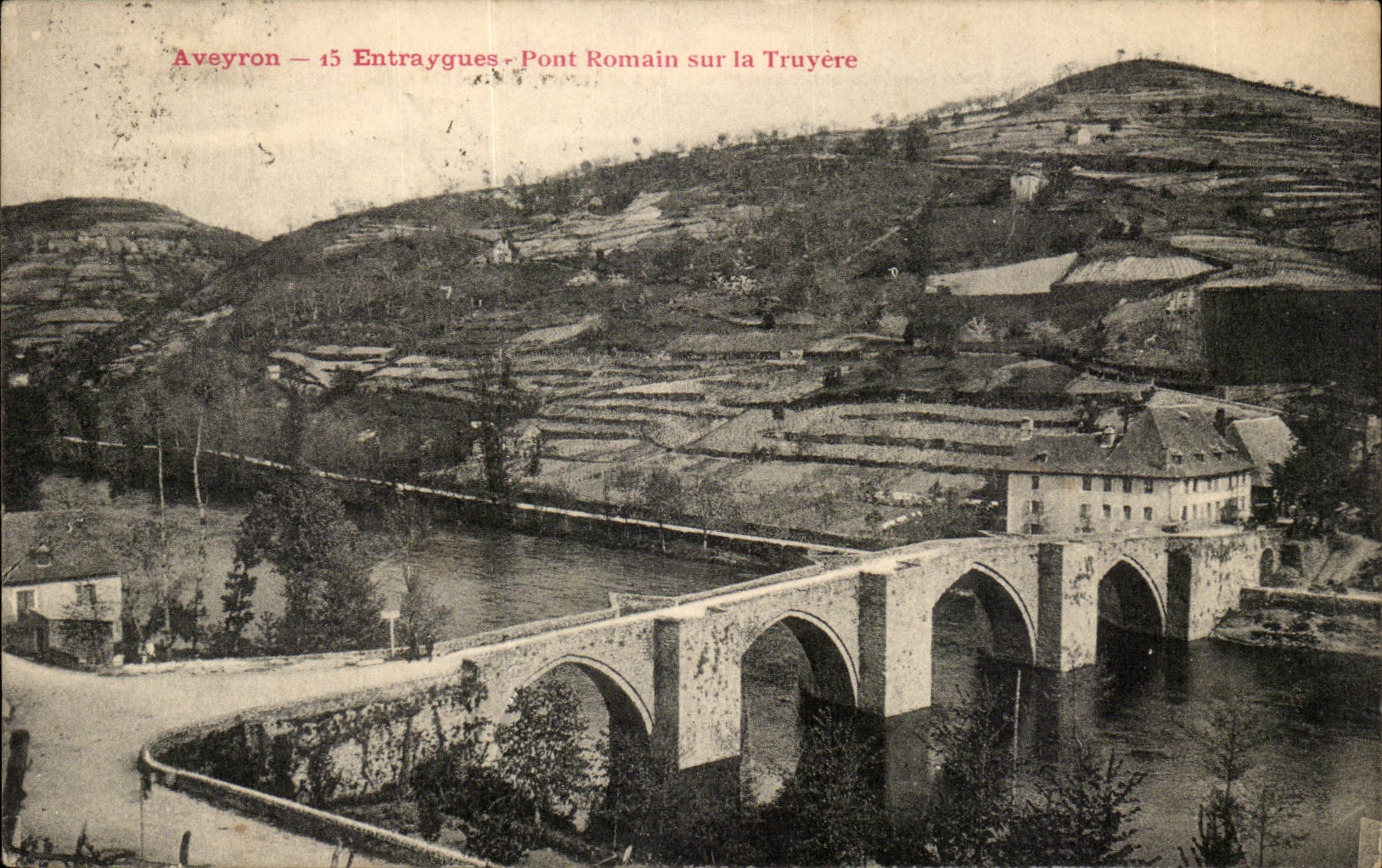 aveyron CPA Entraygues Pont romain sur la Truyere