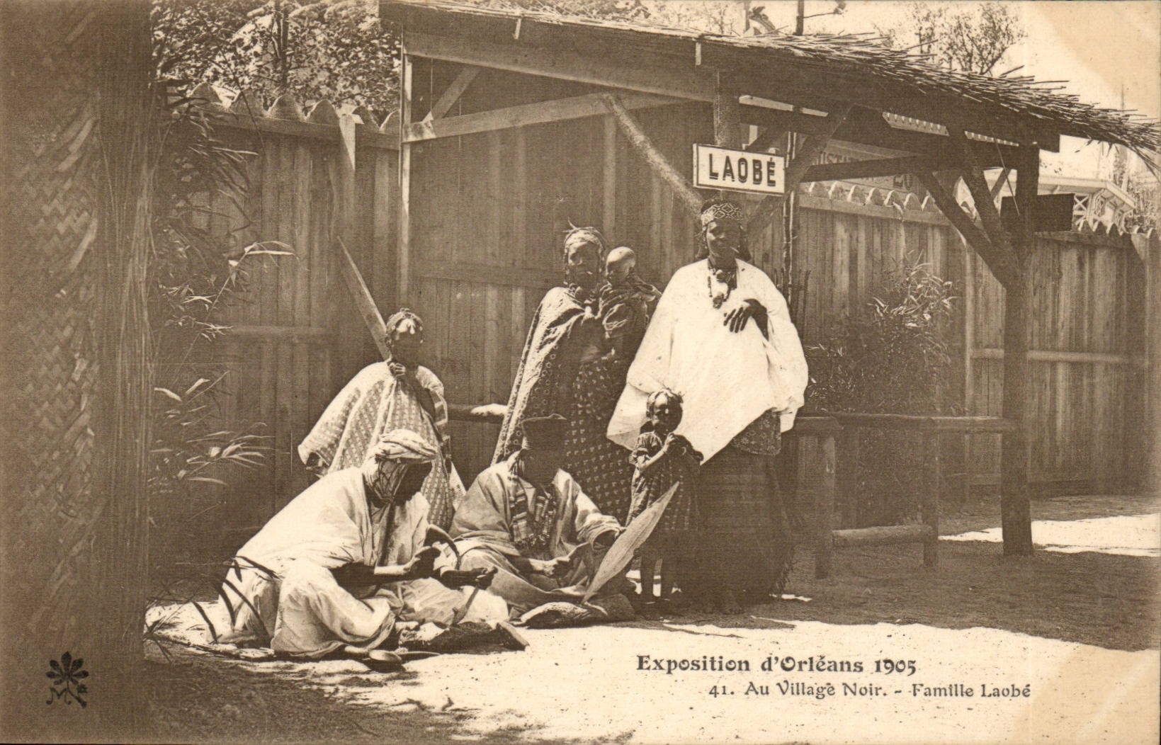 Familie Laobé — Uitstelling van Orléans 1905 — Uitgave M. Marrou, Orléans
