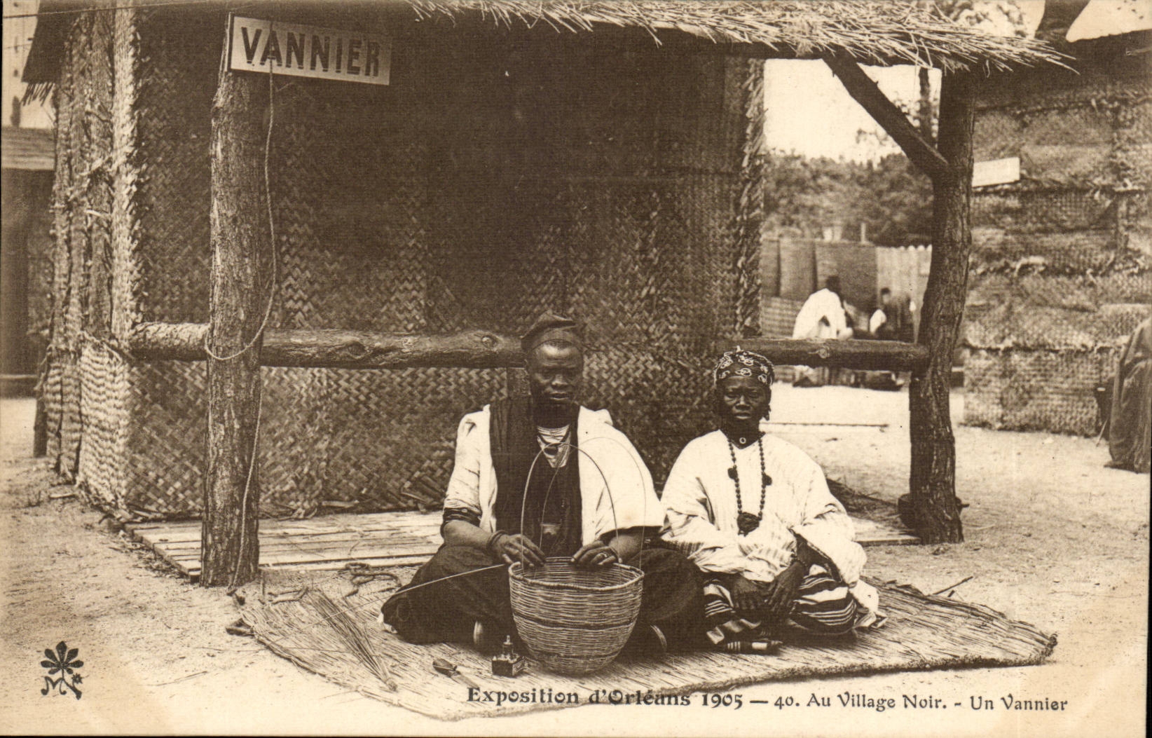 Een Vannier — Expositie van Orléans 1905 — In het Zwarte Dorp — Uitgave M. Maron, Orléans