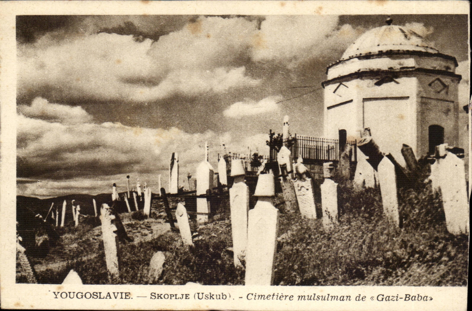 Yougoslavie CPA Skoplje (Uskub) Cimetiere musulman de Gazi Baba yugolaslavia