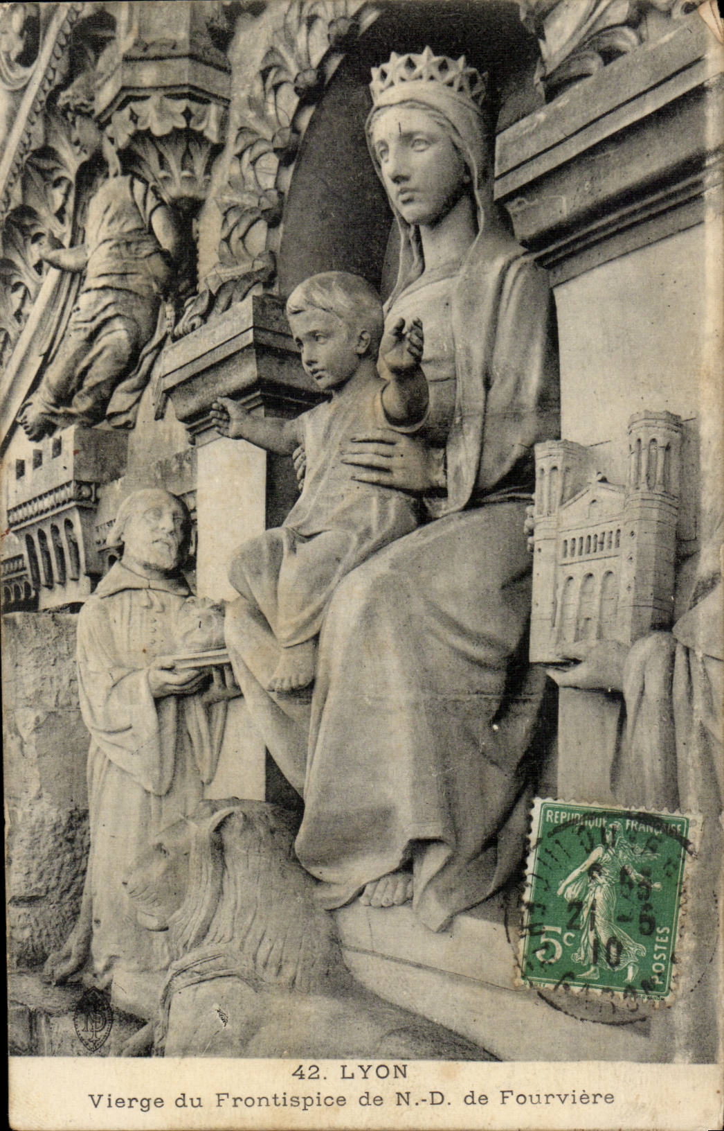 Lyon CPA Vierge du frontispice de ND de Fourviere 