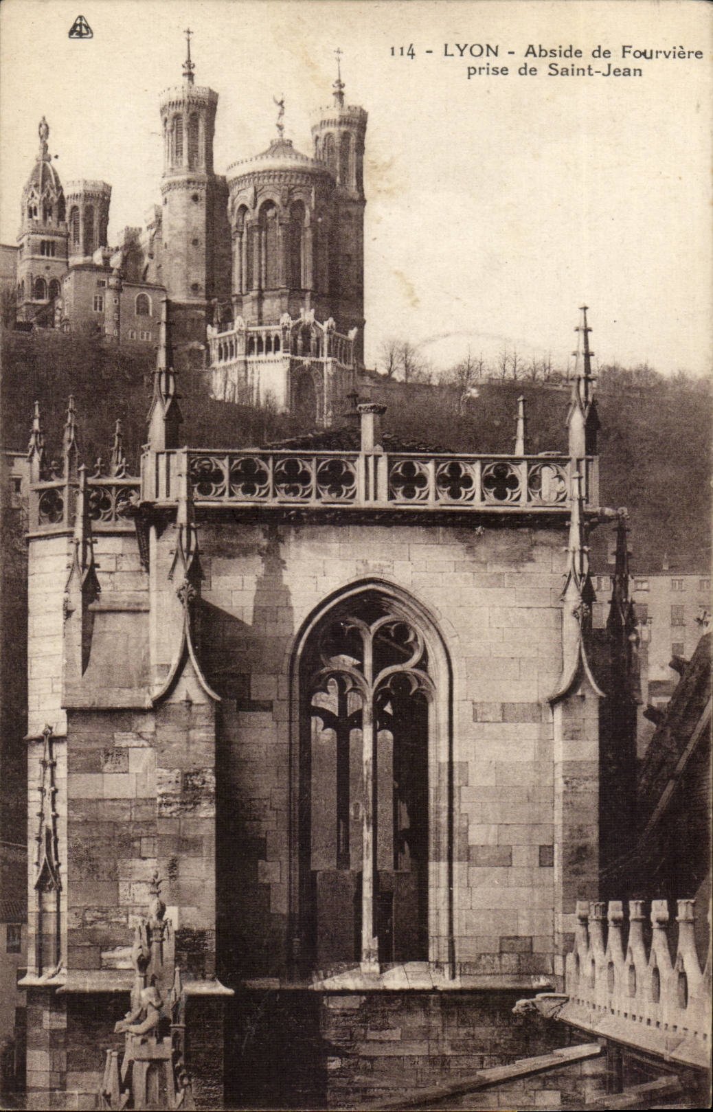 Lyon CPA Abside de Fourviere prise de Saint Jean