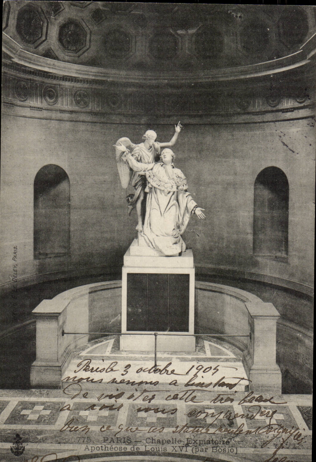 Paris 8eme CPA Chapelle expiatoire apotheose de Louis XVI (par Bosio)