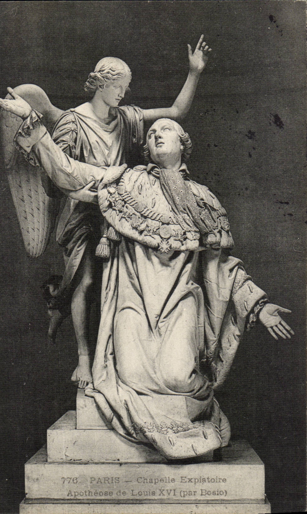 paris 8eme CPA Chapelle Expiatoire Apotheose de louis XVI (par Bosio)
