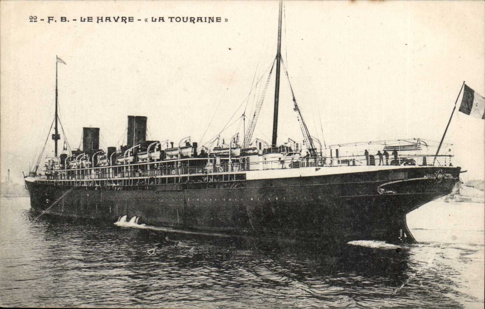 Le Havre — Le paquebot « La Touraine » — F.B. n°22