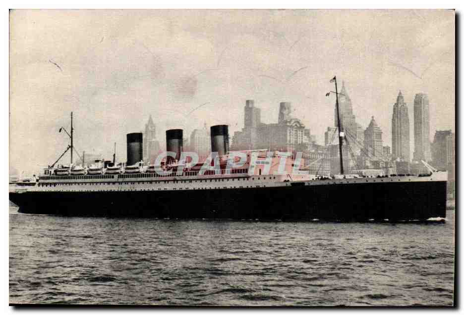 El transatlántico Paris — Línea Francesa — S/S PARIS — (37.170 T.) — vista de Nueva York