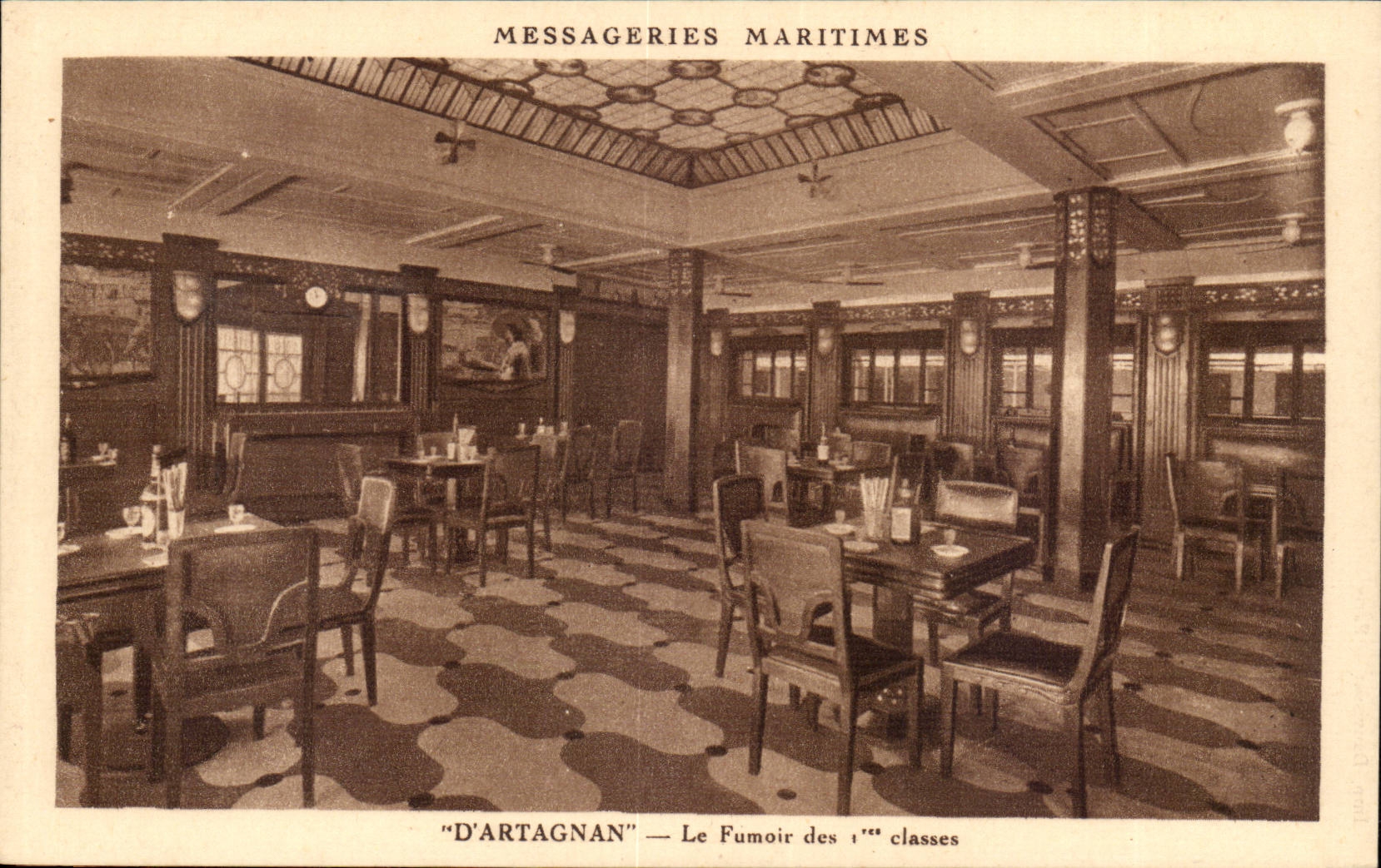 Le Fumoir des 1ères classes — "D'ARTAGNAN" — Messageries Maritimes