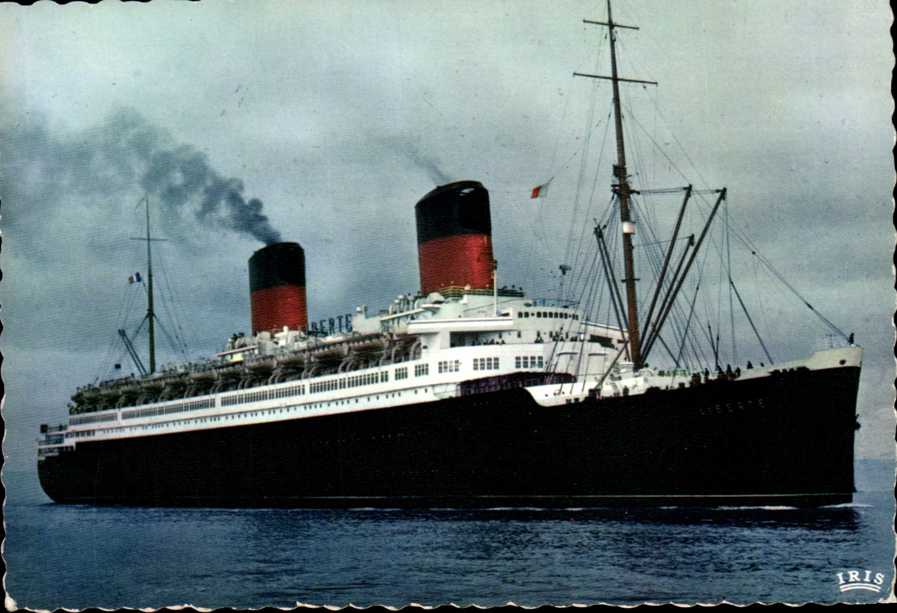 CPM Liberte Paquebot Cie Generale Transatlantique
