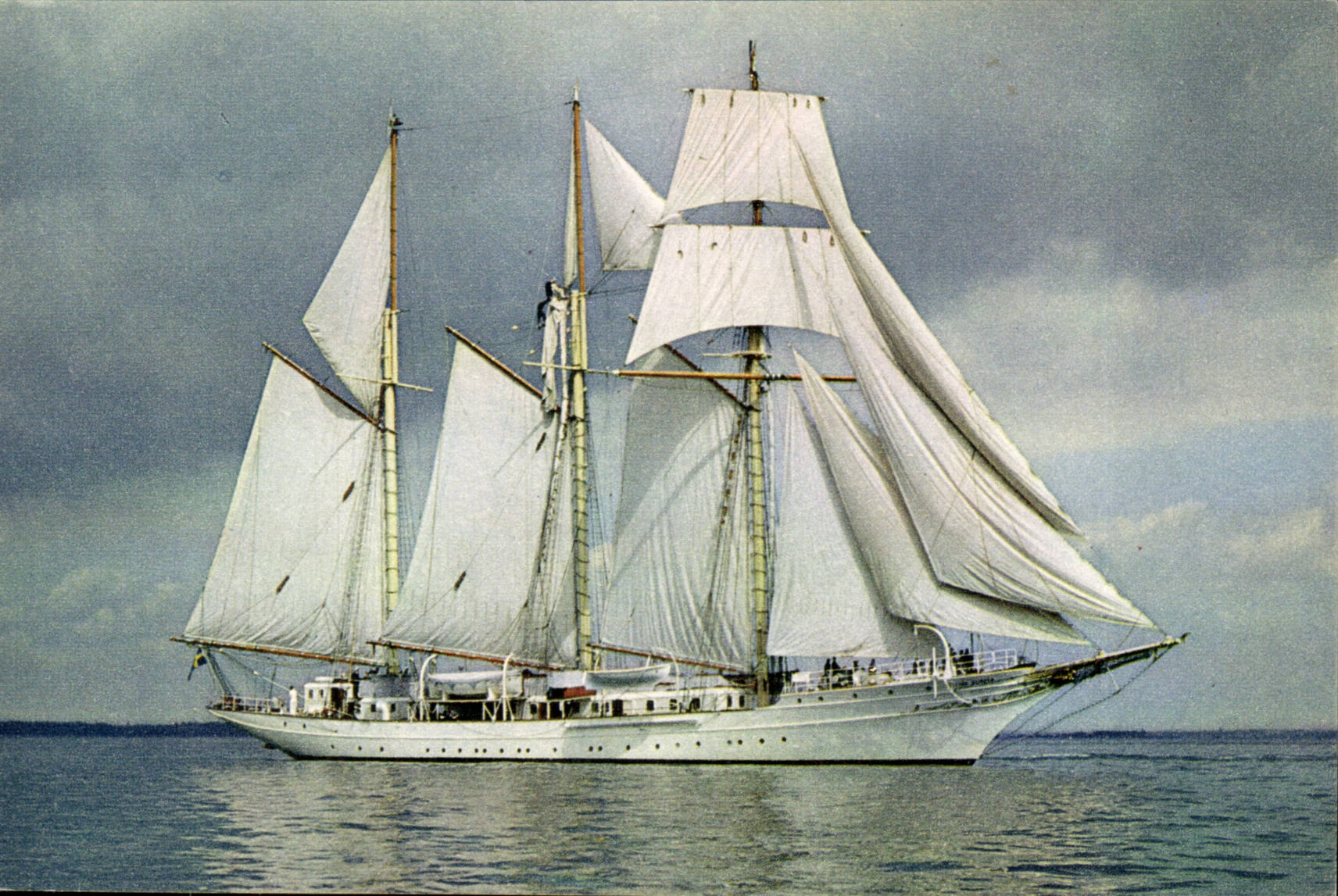 CPM Flying Clipper Swedish Schooner 