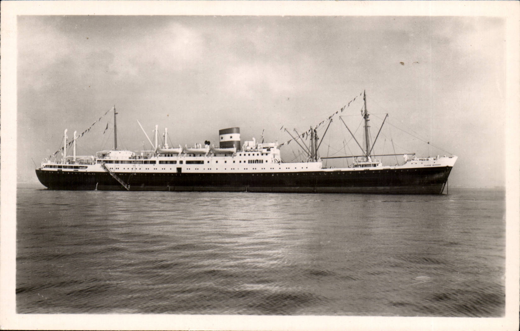 Paquebot "Claude Bernard" — Compagnie Maritime des Chargeurs Réunis — Photo Véritable