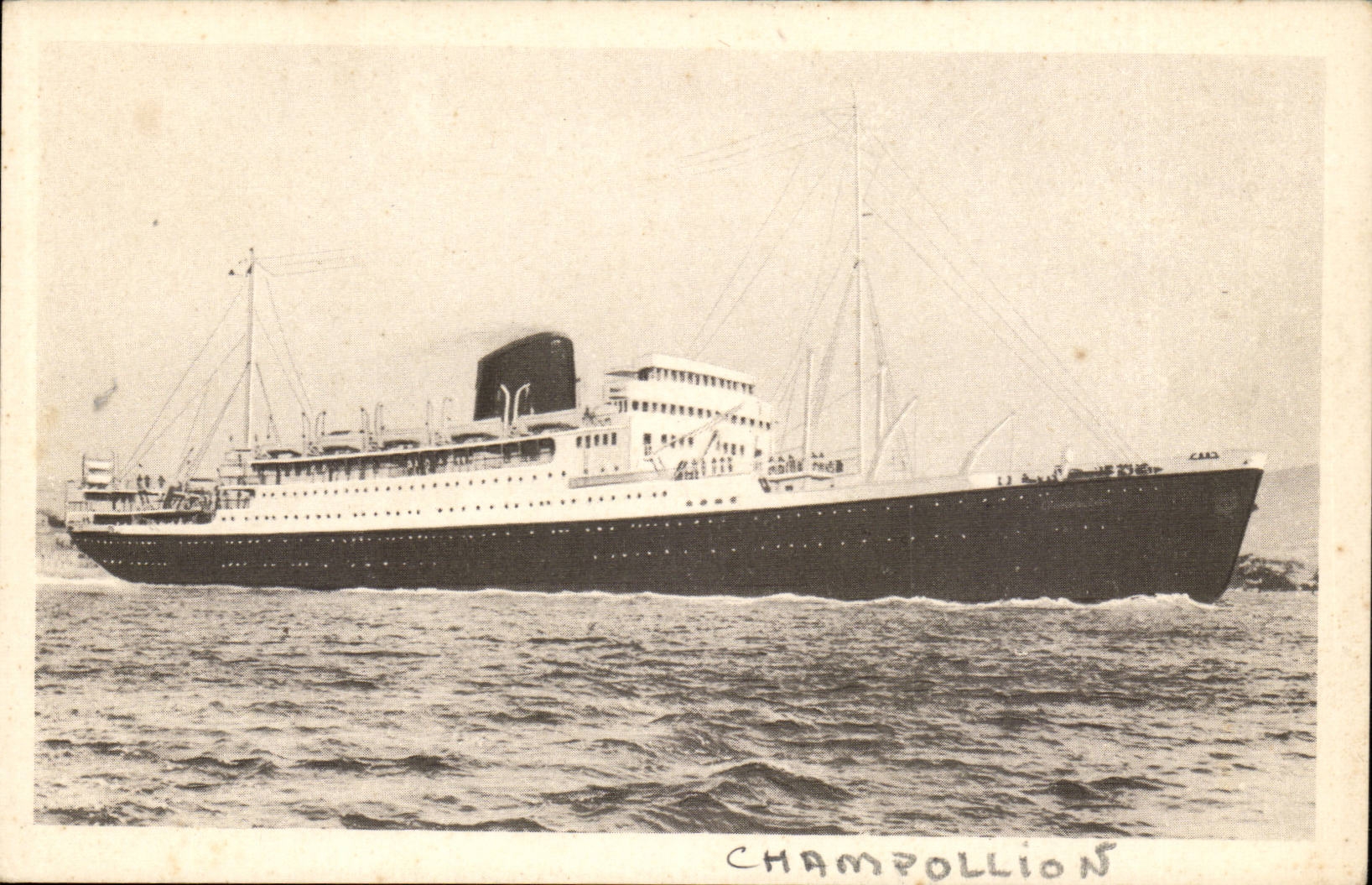 CPM Bateau Paquebot Champollion Compagnies des Messageries Maritimes