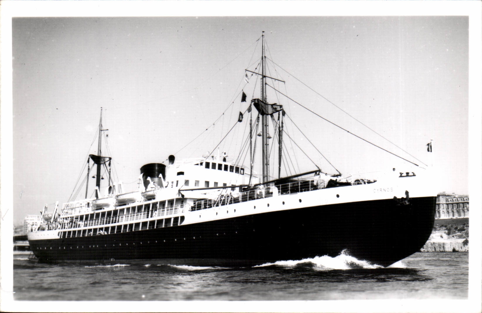 CPA Bateau Paquebot Le Cyrnos