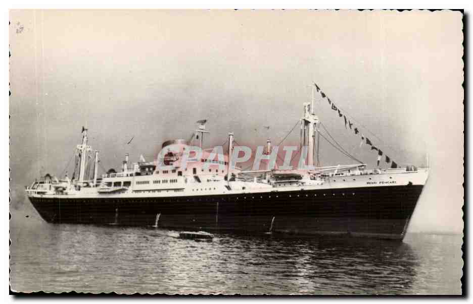 CPM Bateau Paquebot Henri Poincare Chargers reunis