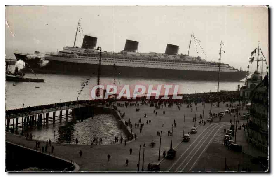 CPA Bateau Cie Gla Transatlantique Paquebot Normandie Ruban Bleu Southampton New York
