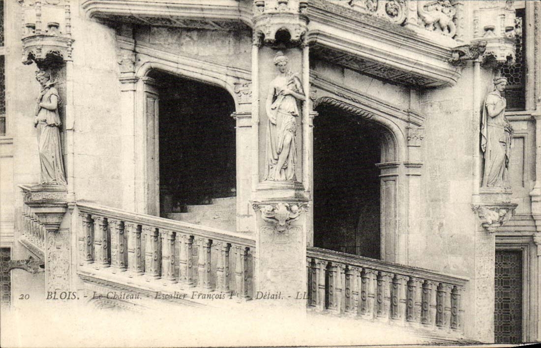 CPA Blois Le chateau Escalier Francois 1er Detail