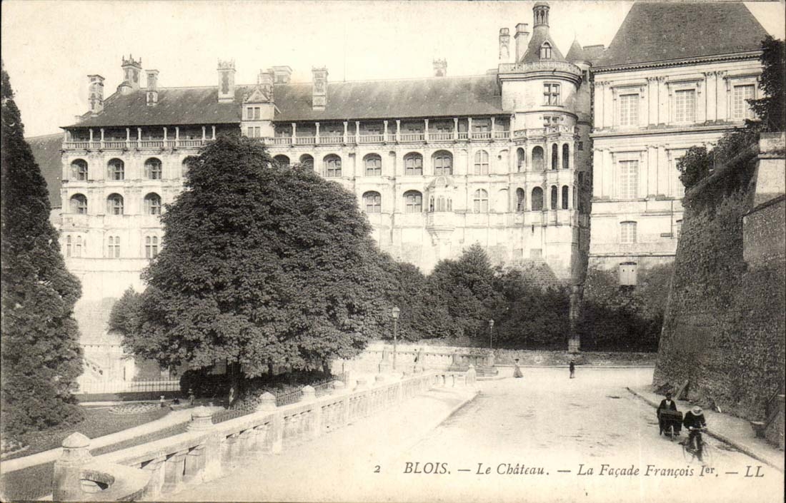 CPA Blois Le chateau la facade Francois &er