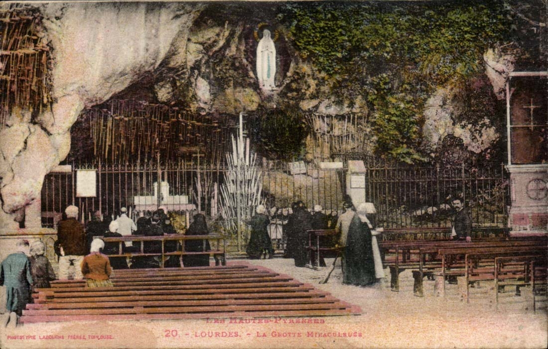 Lourdes - La Grotte Miraculeuse - CPA 