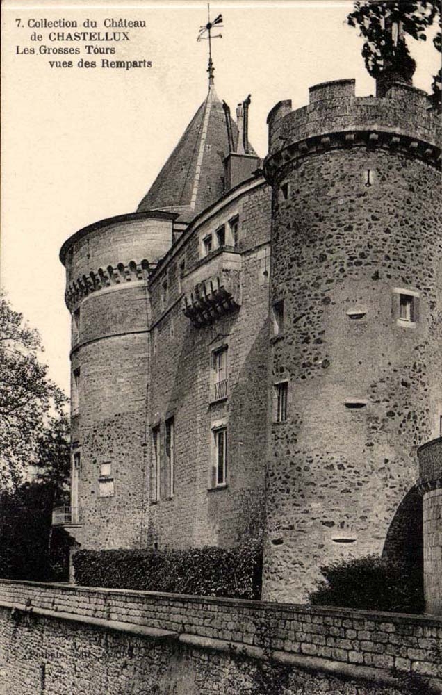 Château de Chastellux — Les Grosses Tours — Collection du Château