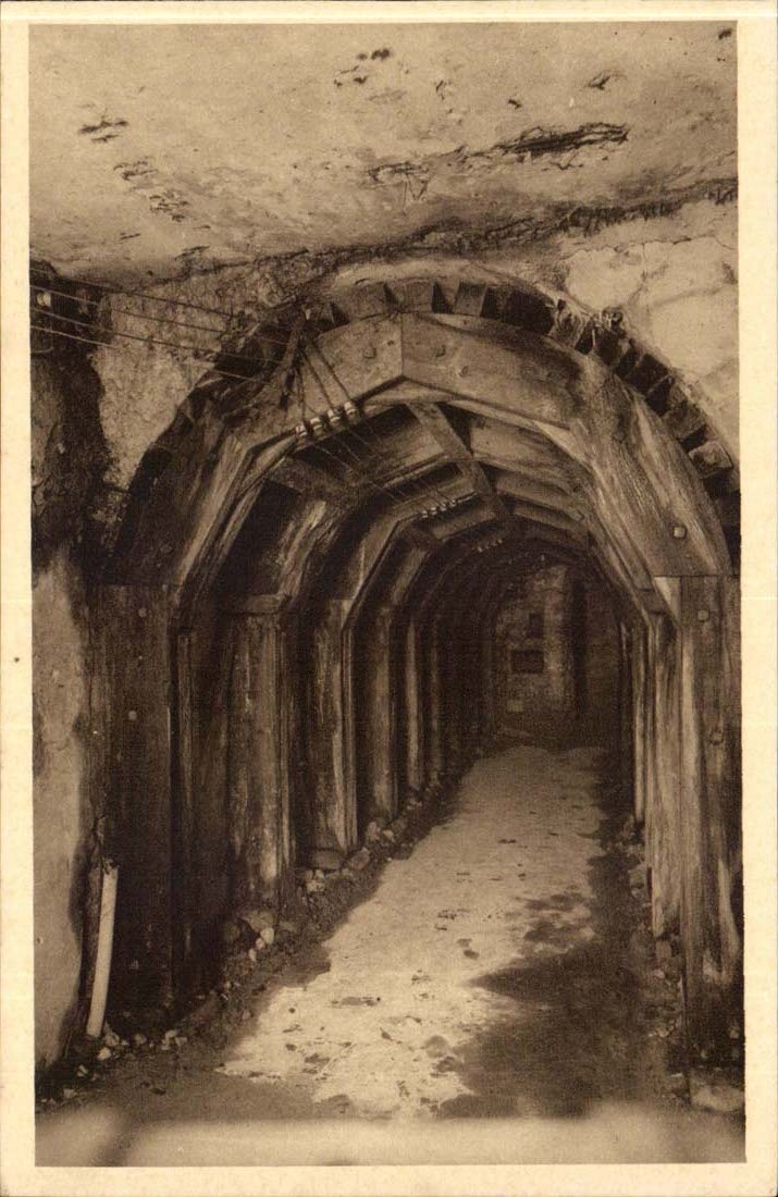 Fort de Vaux — Partie de la galerie centrale consolidée par les Allemands pendant leur occupation