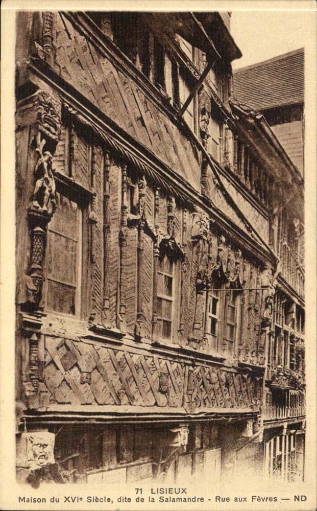 Maison du XVIe Siècle, dite de la Salamandre — Lisieux, Rue aux Fèvres