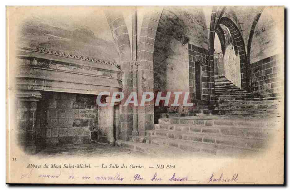 Mont Saint Michel CPA Abbaye La salle des gardes